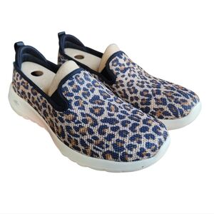 Skechers Go Walk Joy Size 8 FIERY Leopard Print Machine Washable Air Cooled
